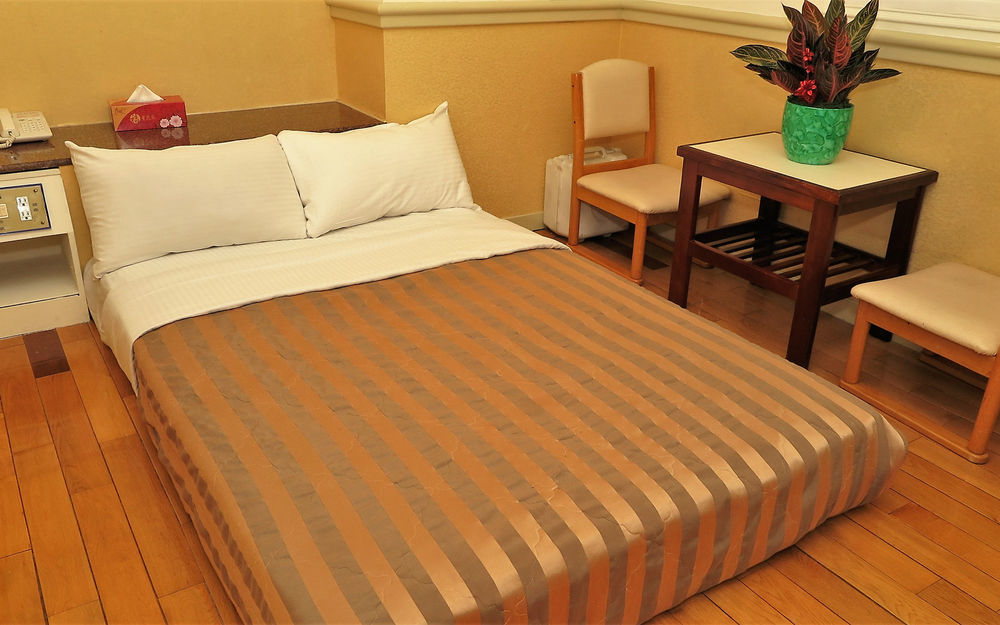 Good Hotel Fengyuan Εξωτερικό φωτογραφία